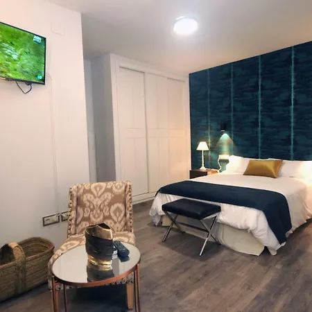 La Casona De Bautista 4 Estrellas Con Piscina Caceres Kır Evi *