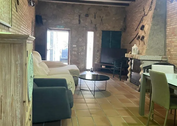 La Casona De Bautista 4 Estrellas Con Piscina Caceres Casa di campagna